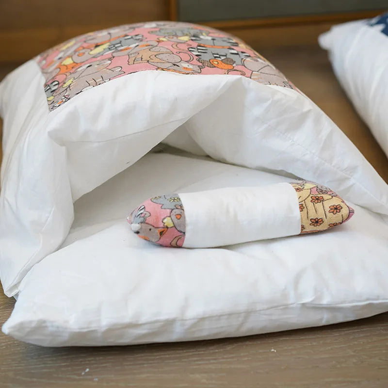 Kawaii Cats Bed